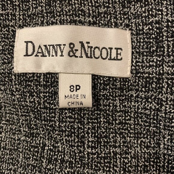 Danny & Nicole. NWT Dress Suit. 8P. $100 Gray Tweed Ruffle 2 Piece Set Shift DD - Picture 5 of 7
